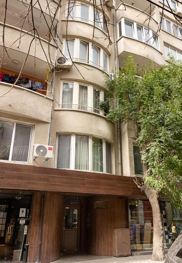 The Blue Apartment - 1Bd With A Cozy Balcony By Flat Mаnager Várna Kültér fotó